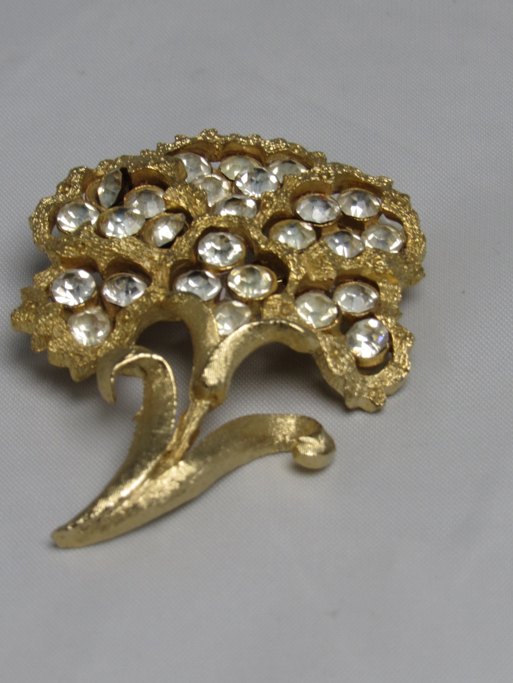 Vintage Coro Gold Tone Rhinestone Flower Brooch